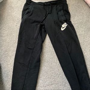 nike joggers